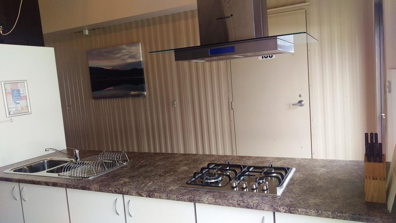 Khancoban Lakeside Caravan Park 외부 사진